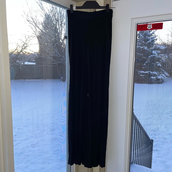 Alexis Camilo High-Rise Wide-Leg Pant in Black - Picture 4 of 12